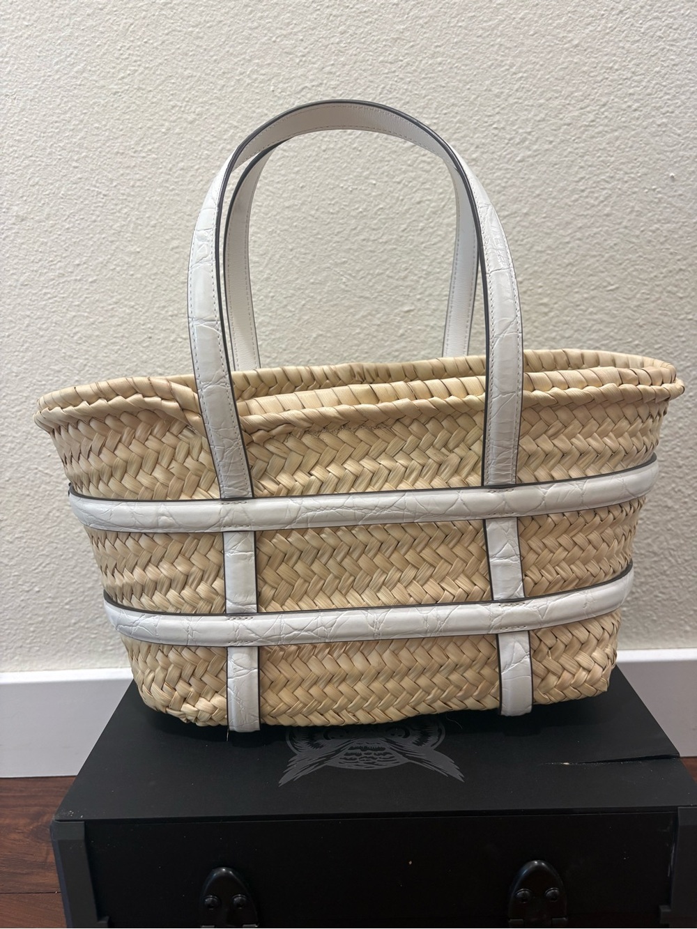 Tory Burch Ella Straw Basket Tote White Croc Embossed Trim + Dust Bag. NWT - Picture 13 of 15